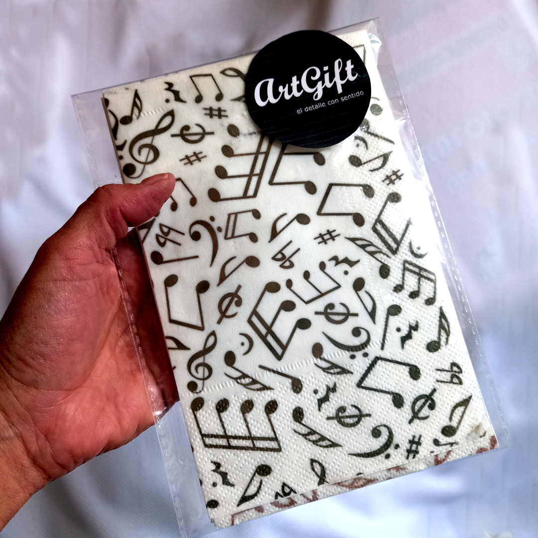 Servilletas de papel decoradas con notas musicales